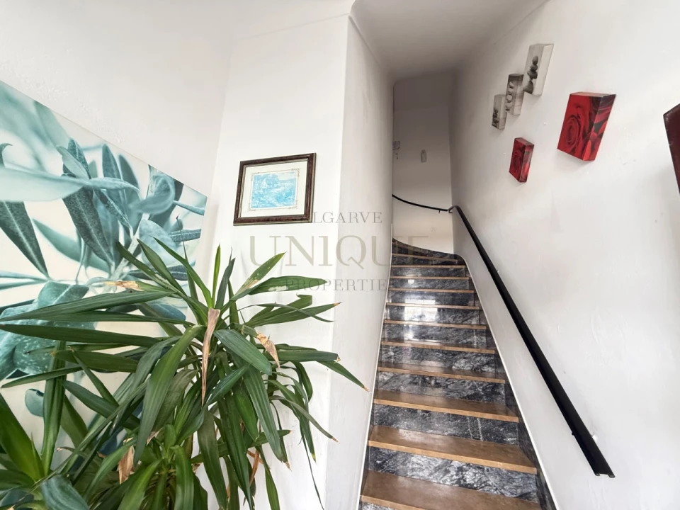 Moradia T2 para Venda em Lagos (São Sebastião e Santa Maria) Foto 16