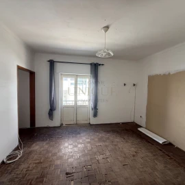 Moradia T2 para Venda em Lagos (São Sebastião e Santa Maria)