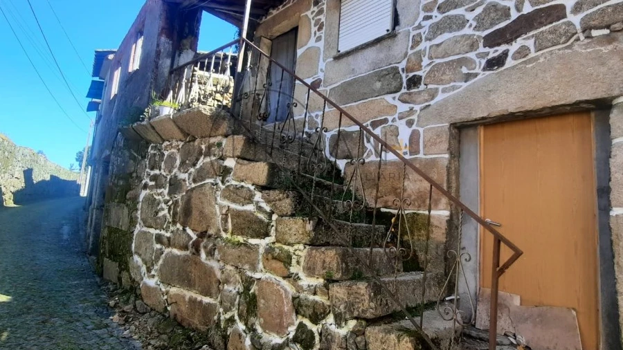 Moradia para Venda em Tondela e Nandufe
