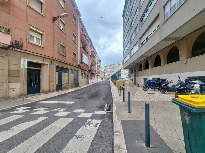 Loja para Cedência de Quotas em Ajuda Foto 20