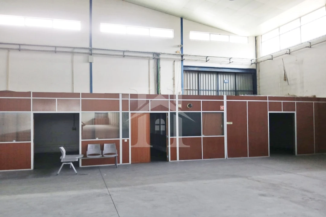 Armazém para Arrendamento em Marrazes e Barosa Foto 9