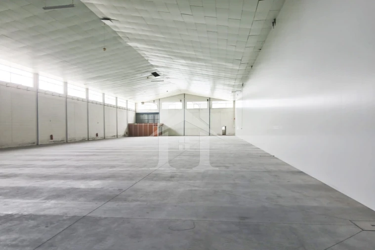 Armazém para Arrendamento em Marrazes e Barosa Foto 4