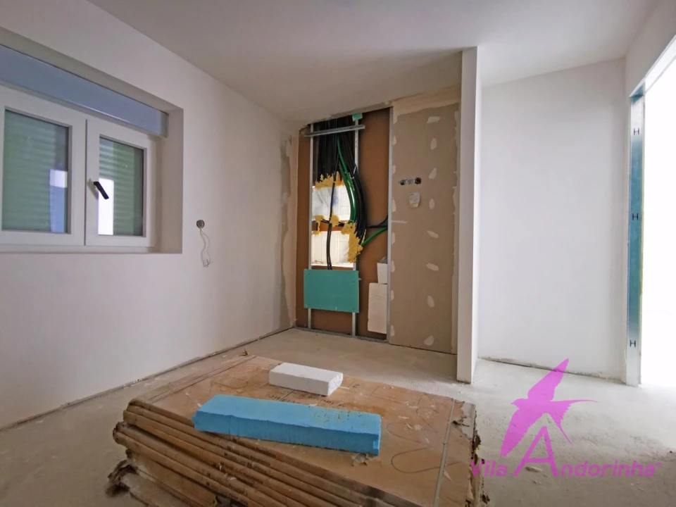 Moradia T2 para Venda em Lanheses Foto 9