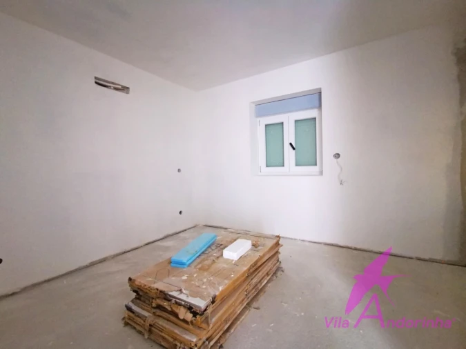 Moradia T2 para Venda em Lanheses Foto 8