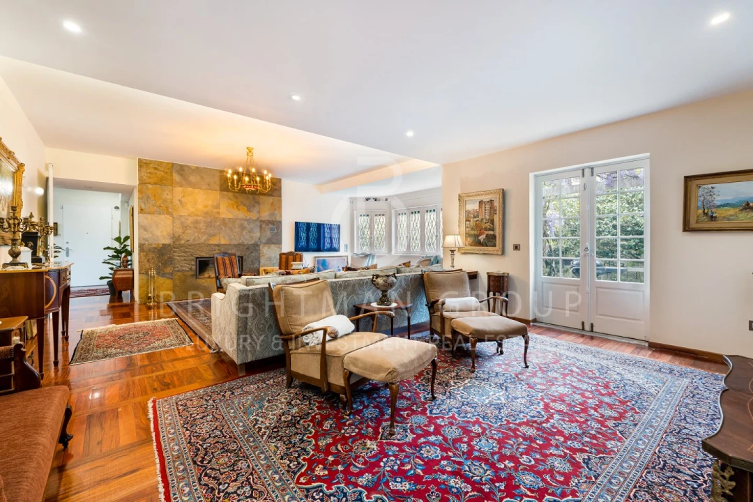 Moradia T6 para Venda em Lordelo do Ouro e Massarelos Foto 4