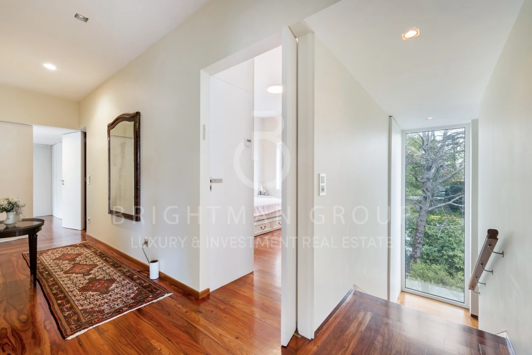 Moradia T6 para Venda em Lordelo do Ouro e Massarelos Foto 11