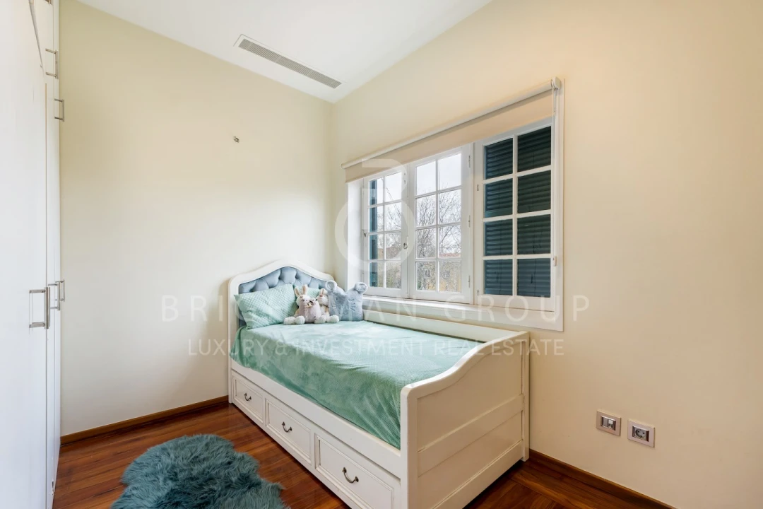 Moradia T6 para Venda em Lordelo do Ouro e Massarelos Foto 13