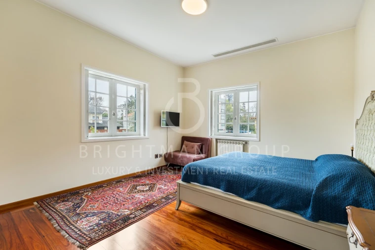 Moradia T6 para Venda em Lordelo do Ouro e Massarelos Foto 15