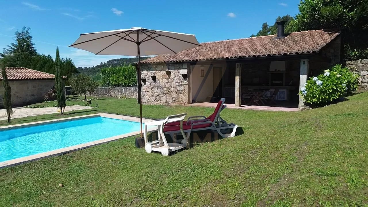 Quinta T3 para Venda em Cunha Foto 33