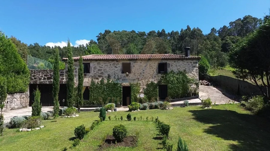 Quinta T3 para Venda em Cunha Foto 12