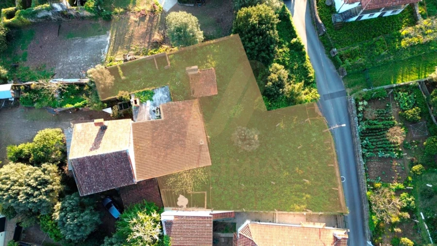 Moradia T1 para Venda em Ribeira Foto 3