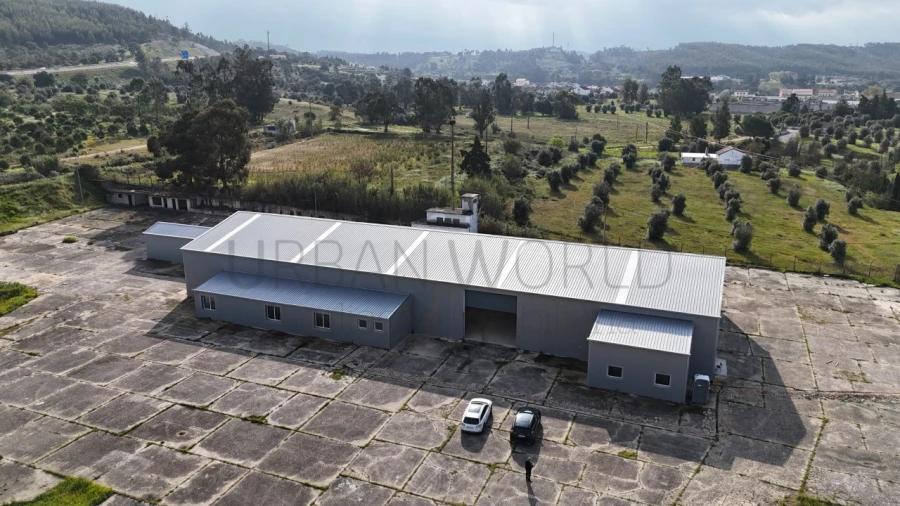 Armazém para Venda em Rio de Moinhos Foto 7