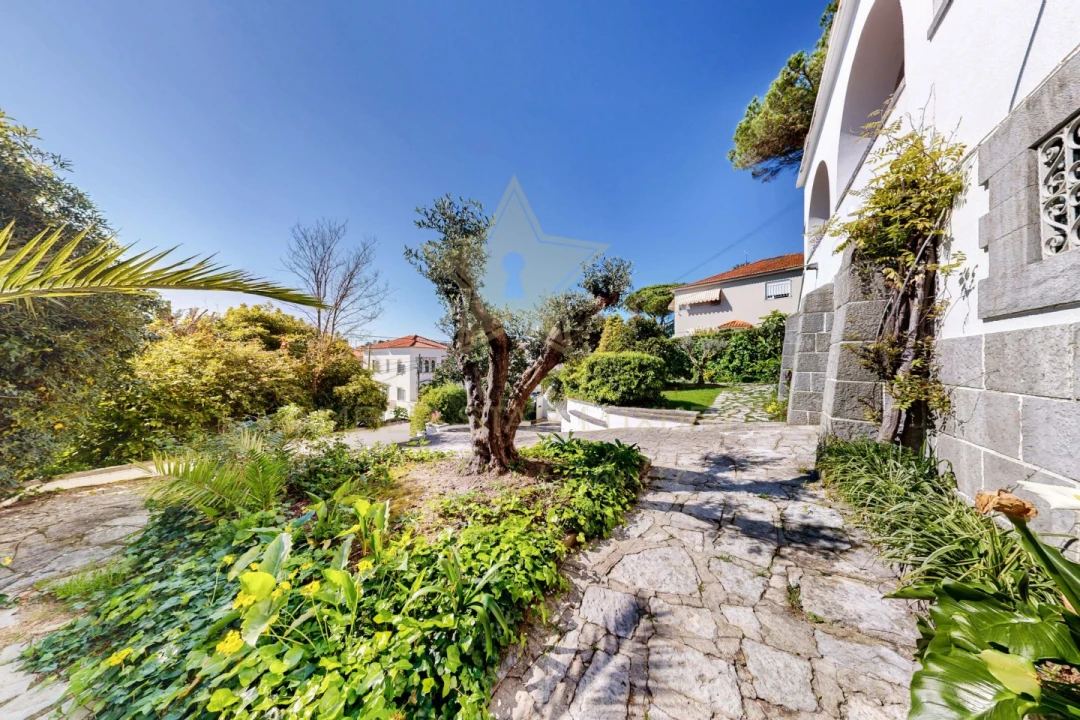 Moradia T7 para Venda em Cascais e Estoril Foto 5