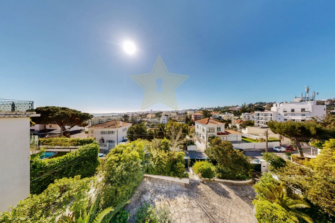 Moradia T7 para Venda em Cascais e Estoril Foto 1