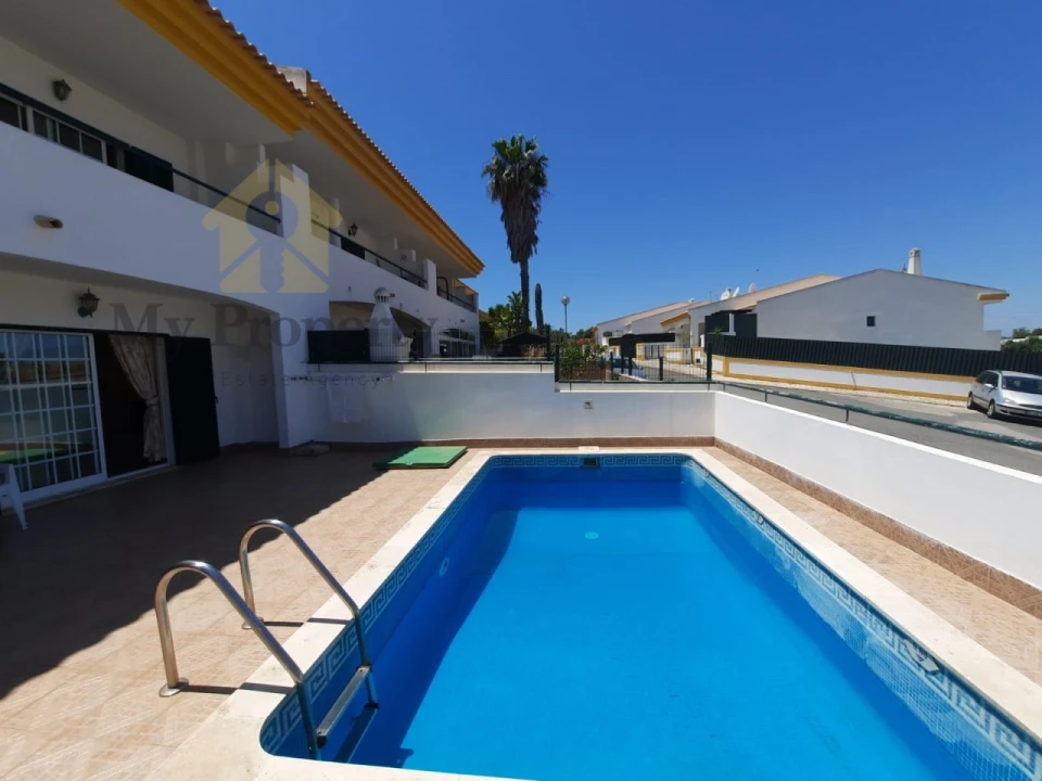 Quinta T4 para Venda em Albufeira e Olhos de Água Foto 6