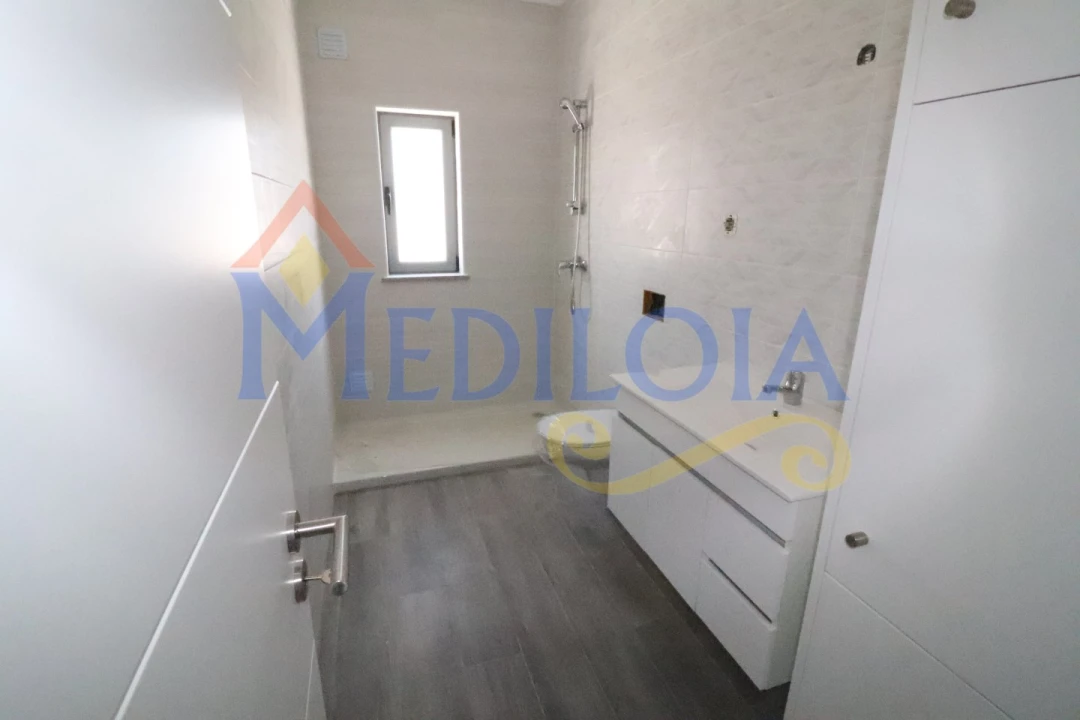 Moradia T3 para Venda em Castro Marim Foto 18