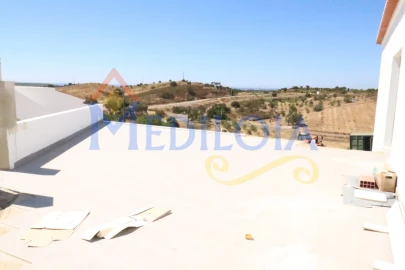 Moradia T3 para Venda em Castro Marim