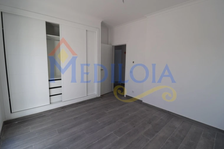 Moradia T3 para Venda em Castro Marim Foto 11