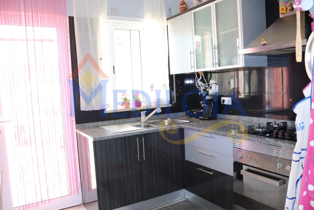 Apartamento T3 para Venda em Vila Real de Santo Antonio Foto 8