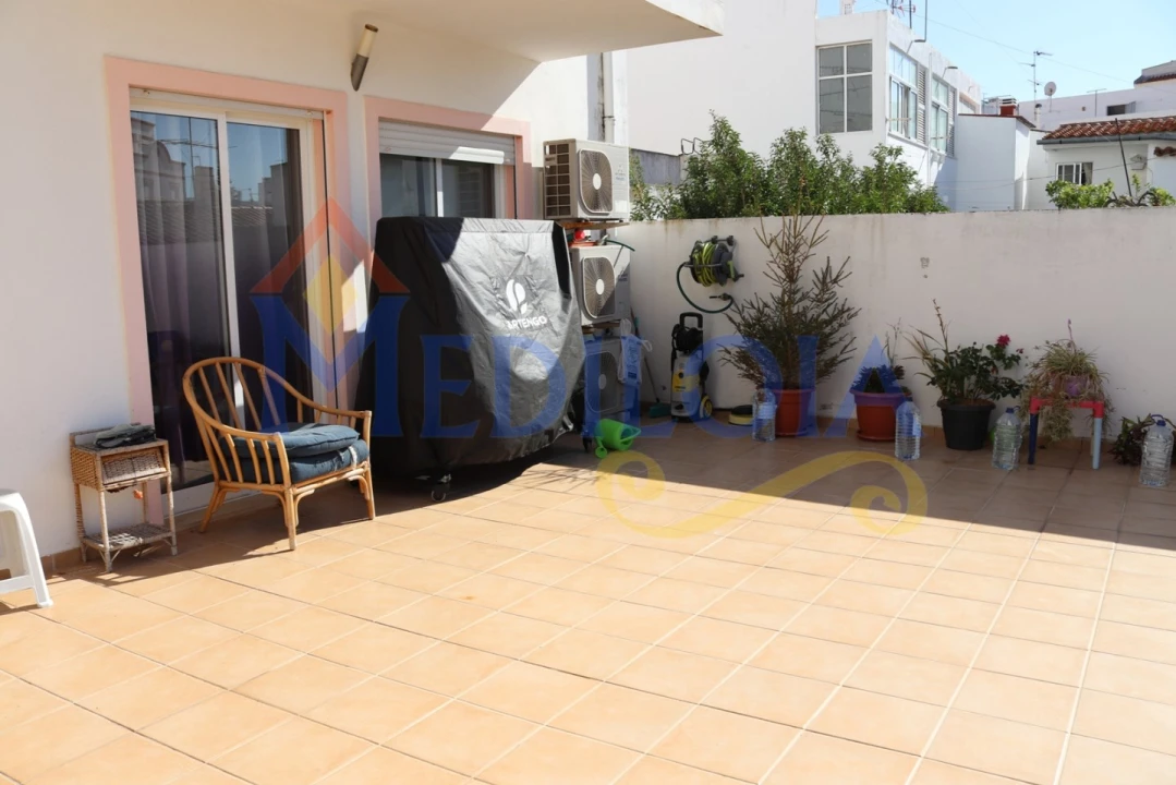 Apartamento T3 para Venda em Vila Real de Santo Antonio Foto 2