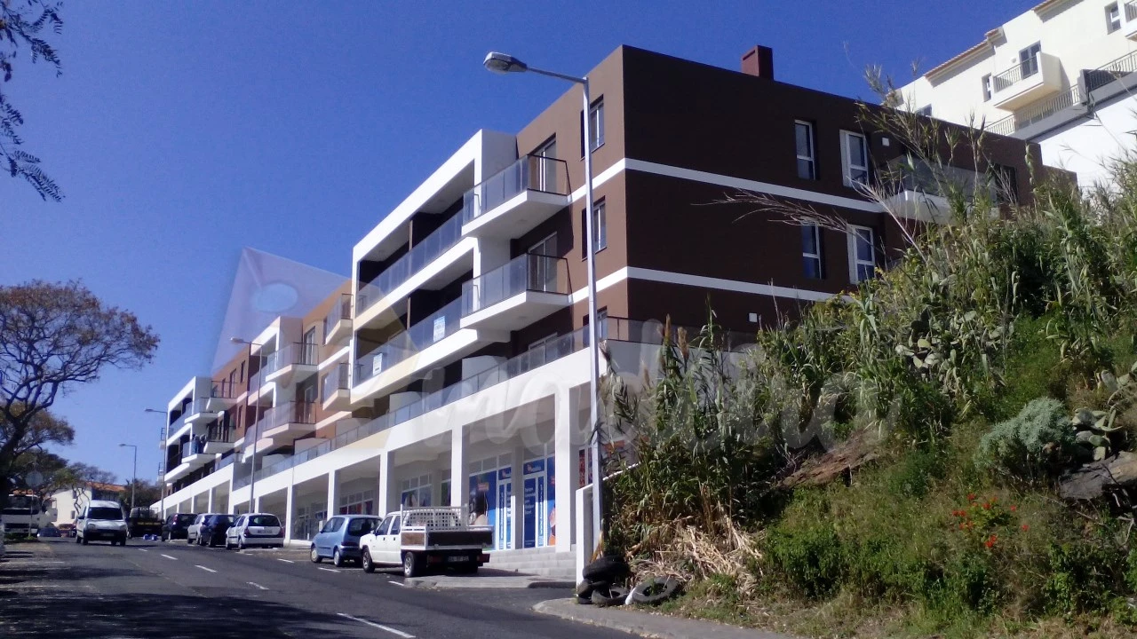 Armazém para Arrendamento em Caniço Foto 2