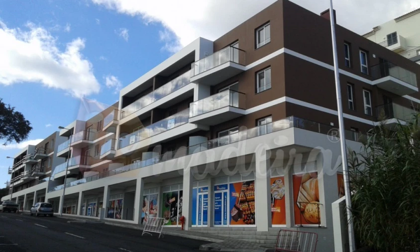 Armazém para Arrendamento em Caniço Foto 4