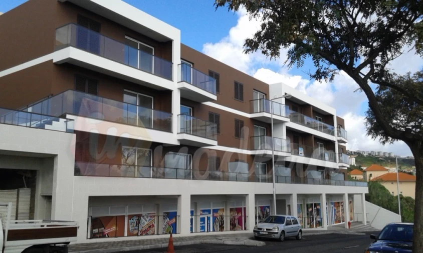 Armazém para Arrendamento em Caniço Foto 5