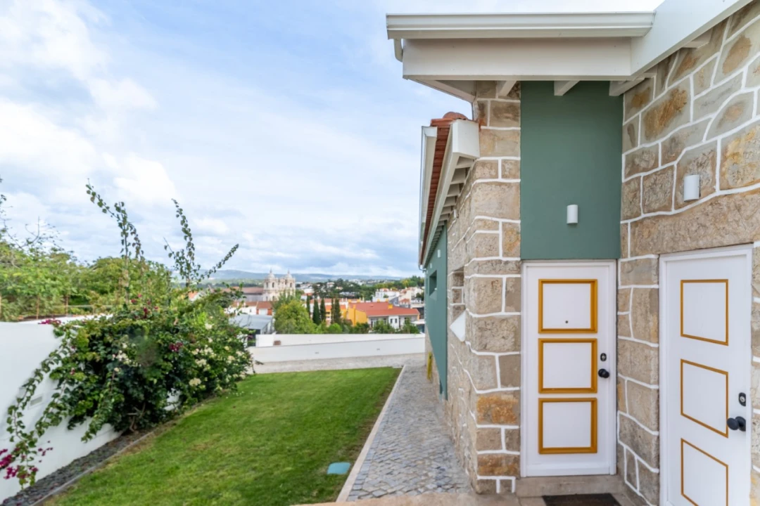 Moradia T5 para Venda em Alcobaça e Vestiaria Foto 59