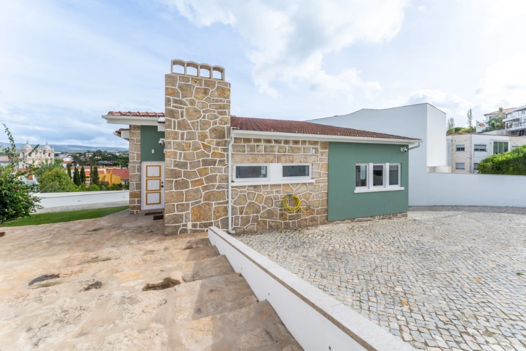 Moradia T5 para Venda em Alcobaça e Vestiaria Foto 61