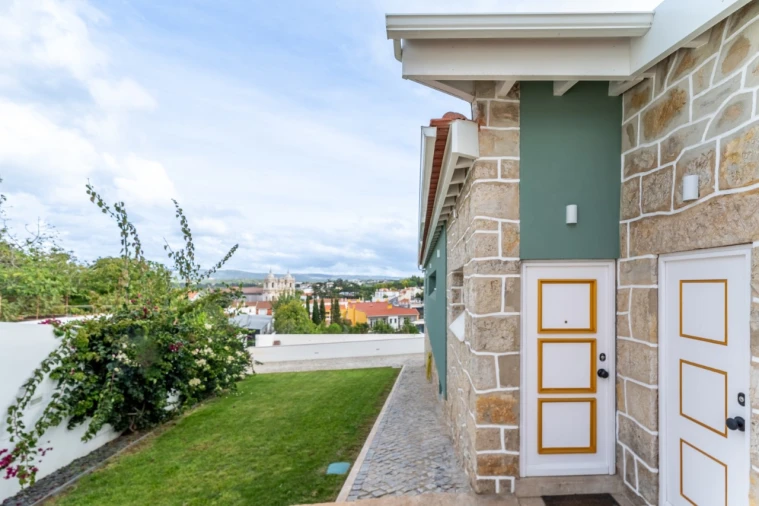 Moradia T5 para Venda em Alcobaça e Vestiaria Foto 59