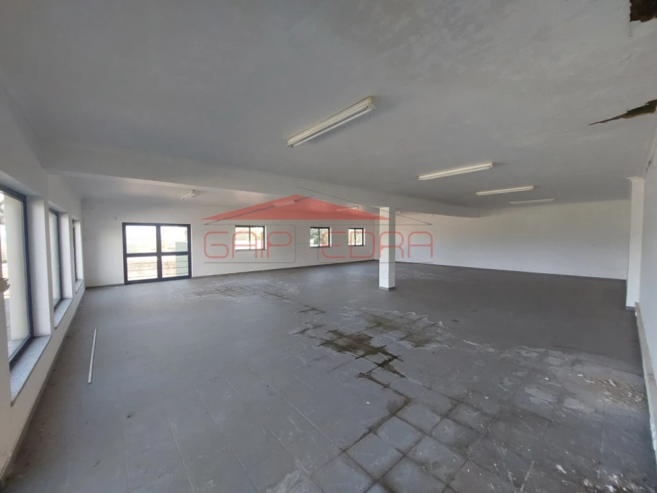 Armazém para Venda em Mangualde, Mesquitela e Cunha Alta Foto 6