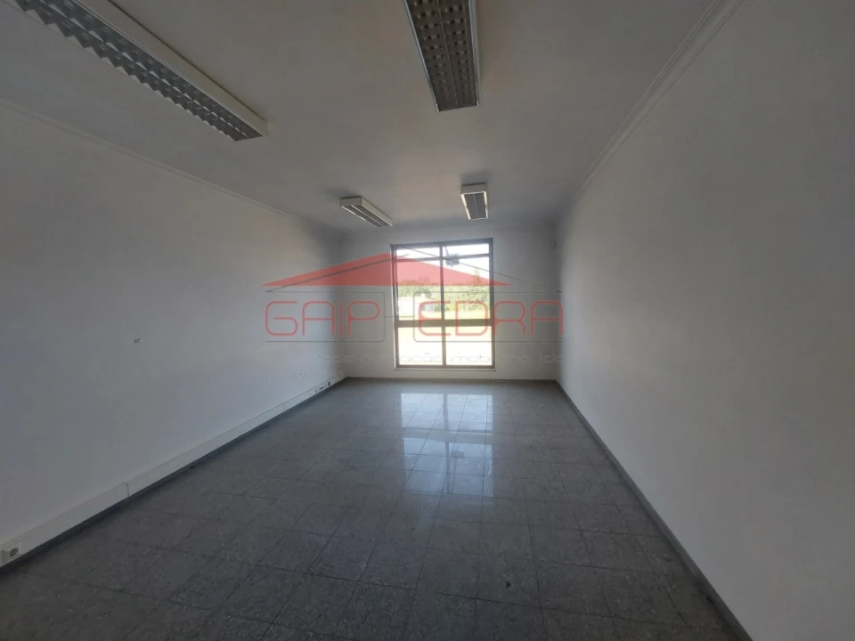 Armazém para Venda em Mangualde, Mesquitela e Cunha Alta Foto 12