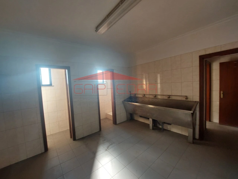 Armazém para Venda em Mangualde, Mesquitela e Cunha Alta Foto 17