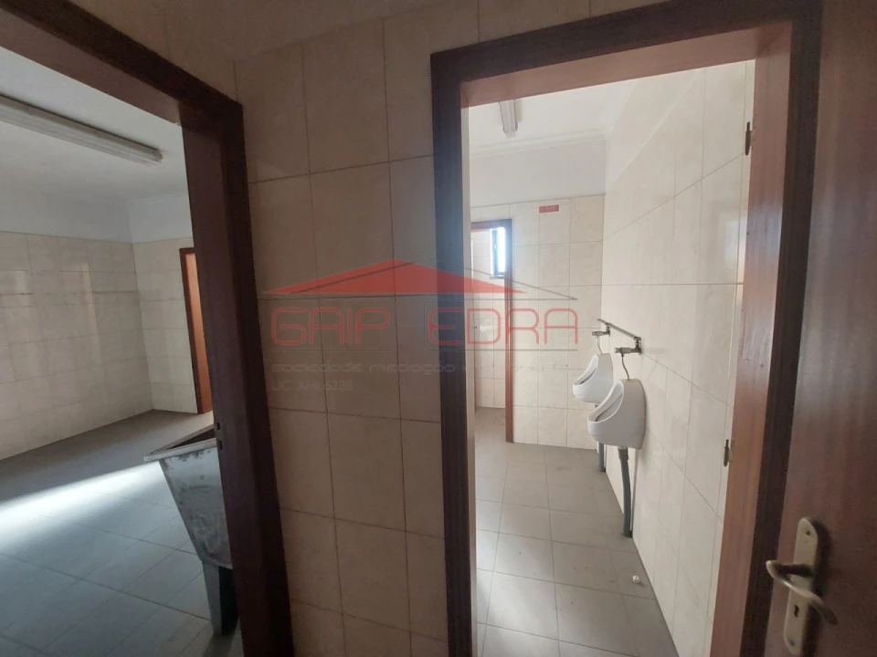 Armazém para Venda em Mangualde, Mesquitela e Cunha Alta Foto 19