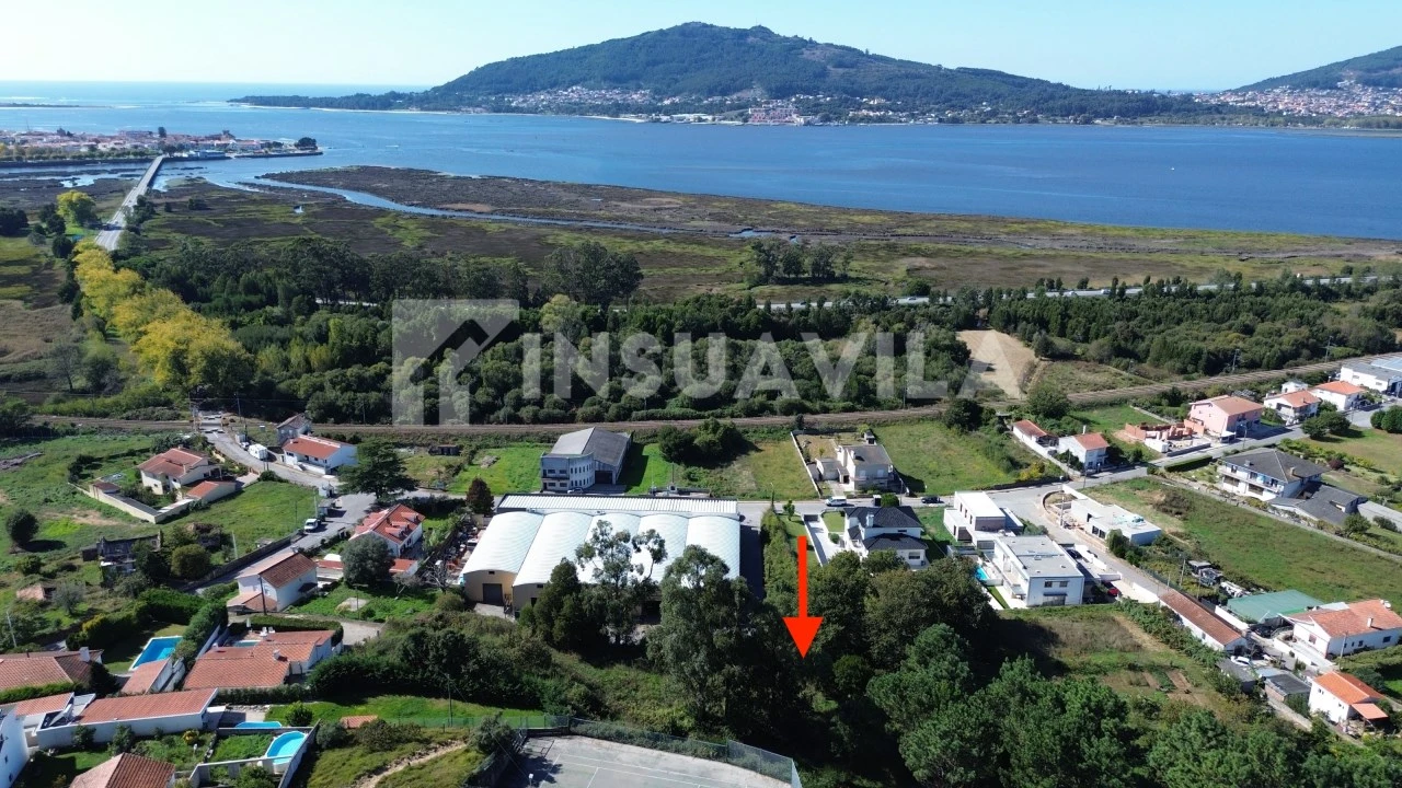 Terreno para Venda em Seixas Foto 1