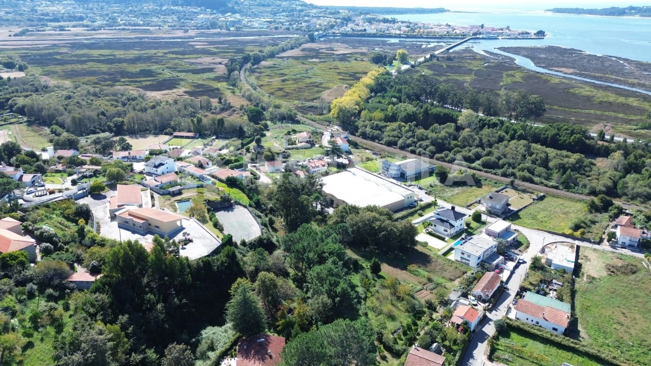 Terreno para Venda em Seixas Foto 3