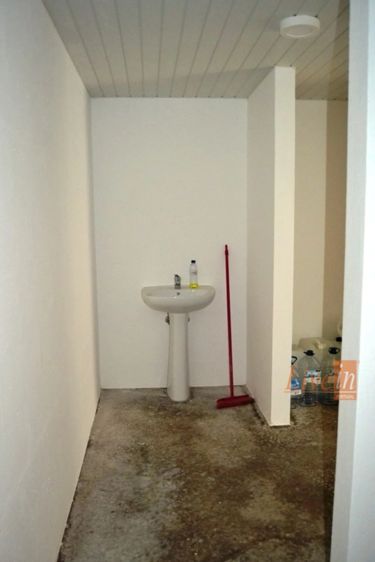 Armazém para Arrendamento em Ponte do Rol Foto 11