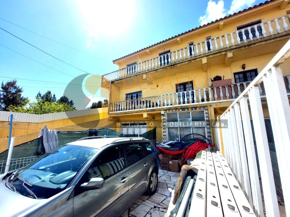 Moradia T9 para Venda em Quinta do Conde Foto 5