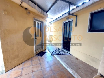 Moradia T9 para Venda em Quinta do Conde
