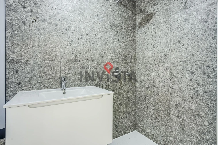 Moradia T4 para Venda em Santa Iria de Azoia, São João da Talha e Bobadela Foto 25