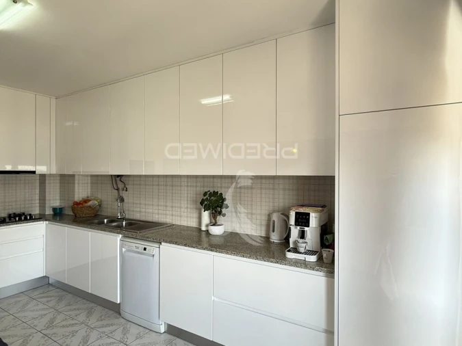 Apartamento T3 para Venda em Fatima Foto 3