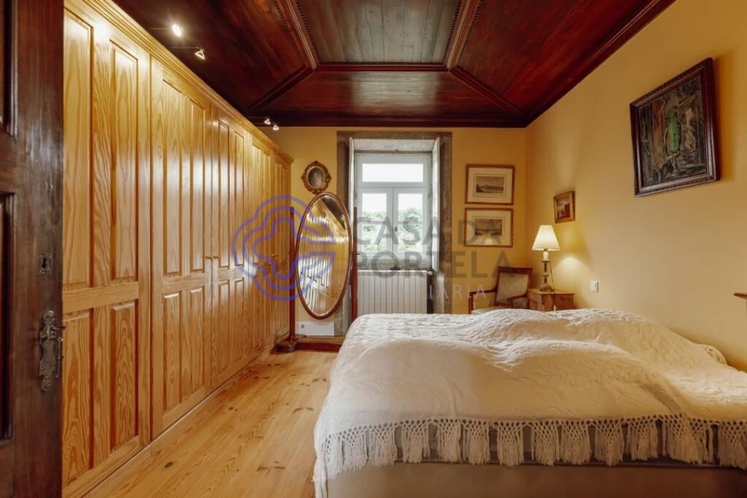 Moradia T5 para Venda em Real Foto 34