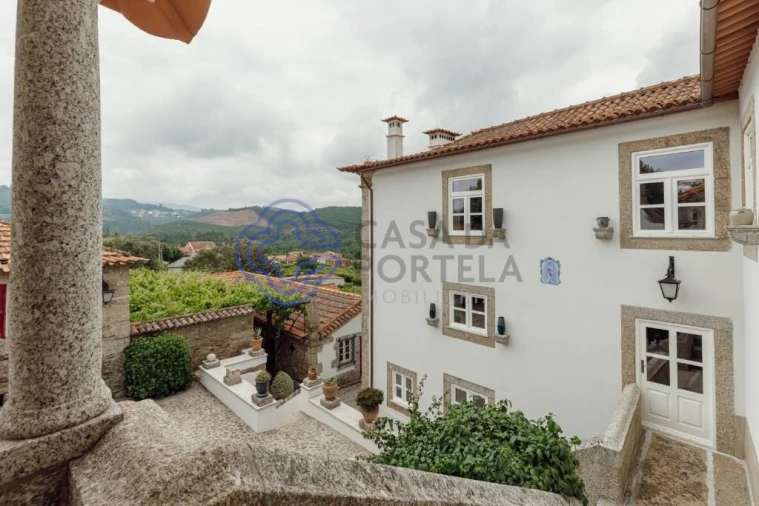 Moradia T5 para Venda em Real Foto 13