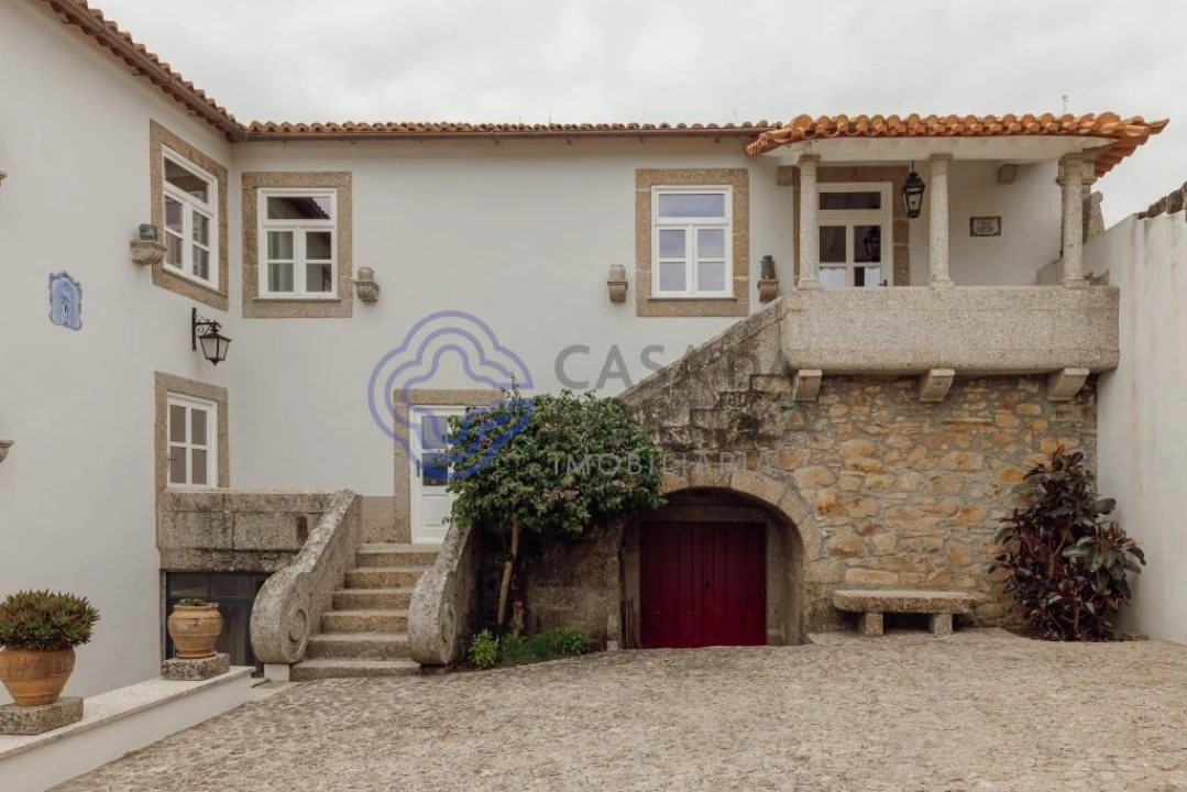 Moradia T5 para Venda em Real Foto 4