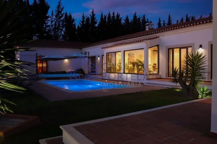 Quinta T4 para Venda em Moçarria Foto 29