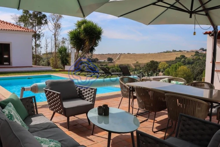 Quinta T4 para Venda em Moçarria Foto 14