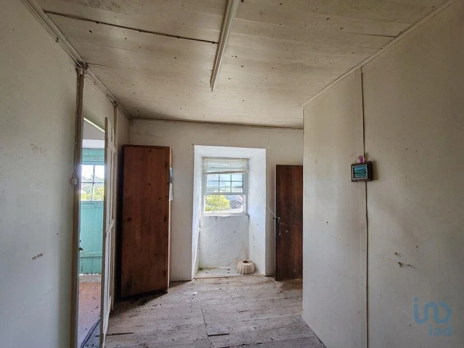 Moradia T2 para Venda em Santa Luzia Foto 12