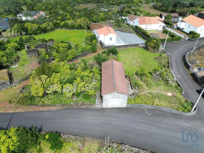 Moradia T2 para Venda em Santa Luzia Foto 8