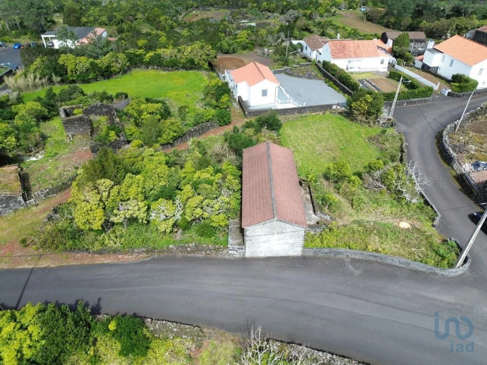 Moradia T2 para Venda em Santa Luzia Foto 8