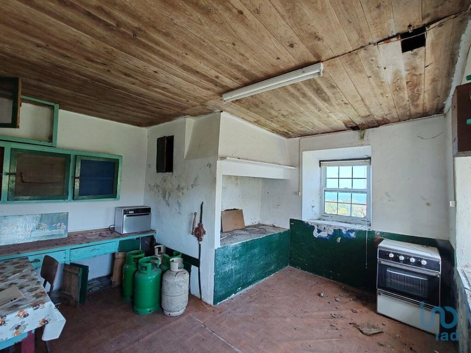 Moradia T2 para Venda em Santa Luzia Foto 10